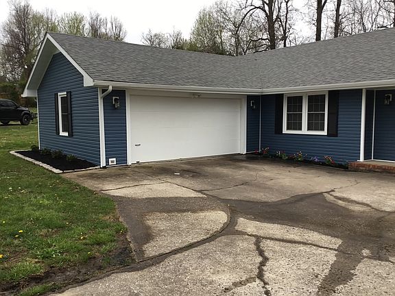 2nd image of 1519 Linda Ct