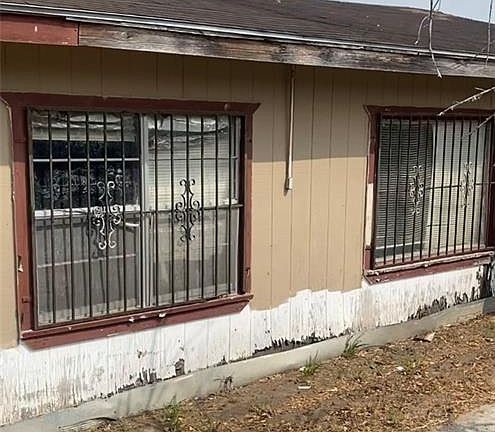 3rd image of 417 N Cottonwood Ave