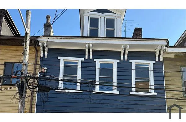 831 Spring Garden Ave Floor 2 photo 1