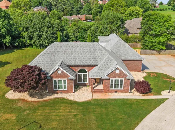 104 Escort Cir, Harvest, AL 35749