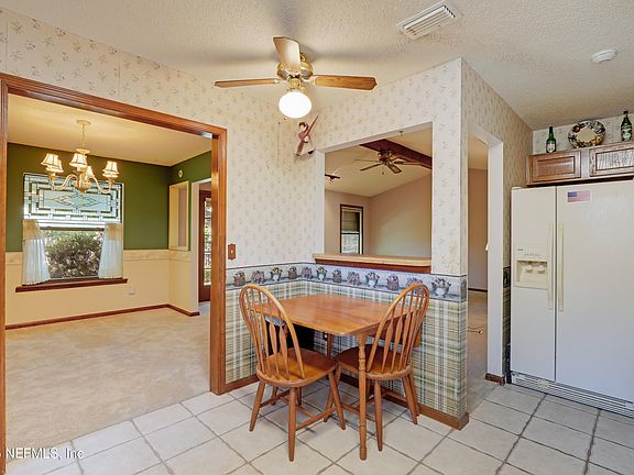 5th image of 10832 PERCHERON Drive