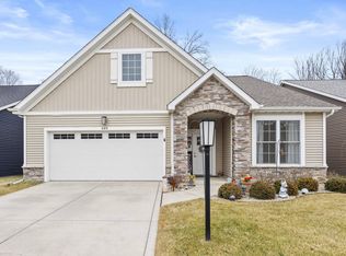 489 Eastwood Ln, Chesterton, IN