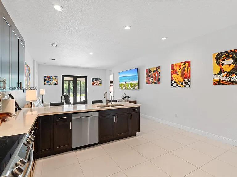 21365 SW 177th Ct — Photo 10