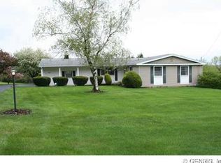 1932 Middle Rd, Rush, NY 14543