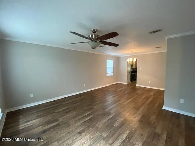3 bed, 2.0 bath, 1677 sqft, $1,775 — Photo 2