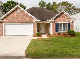 204 Pinewood Dr, Hattiesburg, MS 39402