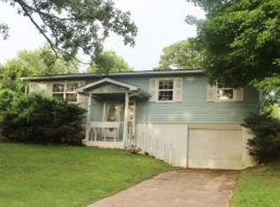 905 N Cv, Harrison, AR 72601