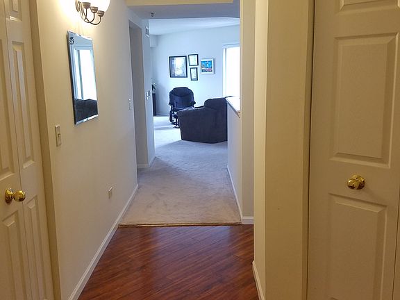 2nd image of 10720 S Washington St APT 202