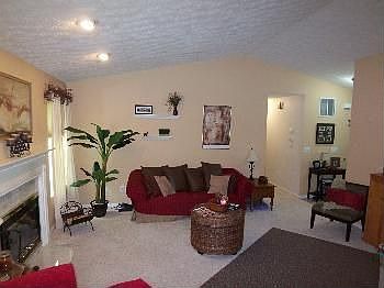 4th image of 54 Wellington Ct