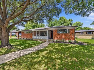 5921 Circular Dr, North Richland Hills, TX 76117