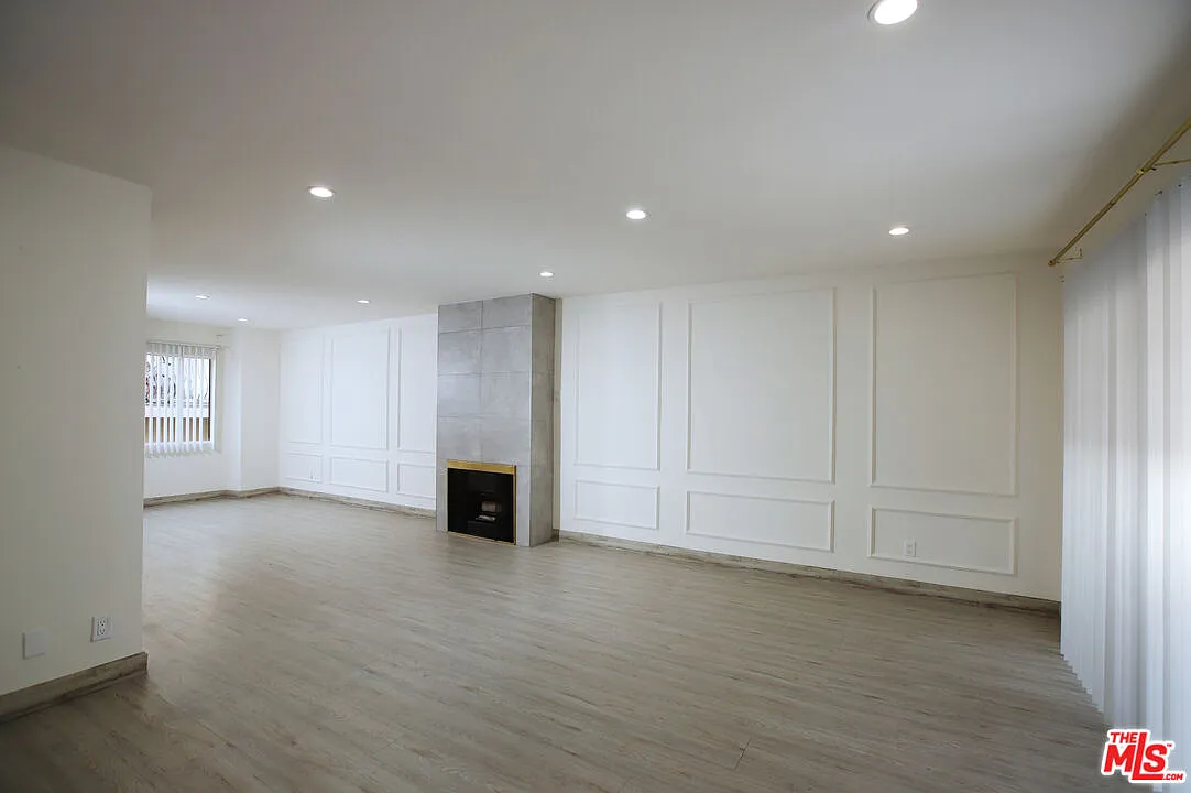 2 bed, 1198 sqft, $2,799 — Photo 1