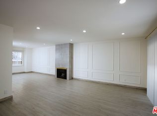10214 Samoa Ave Unit 25, Tujunga, CA 91042