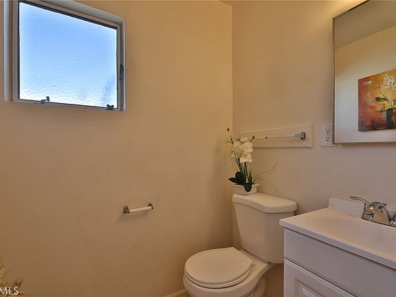 5th image of 3748 Skylark Dr
