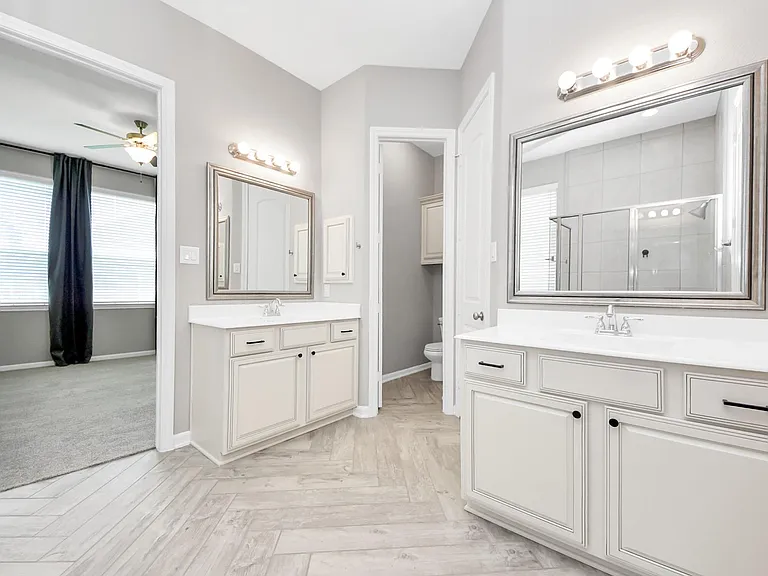 2547 Granberry Point — Photo 33