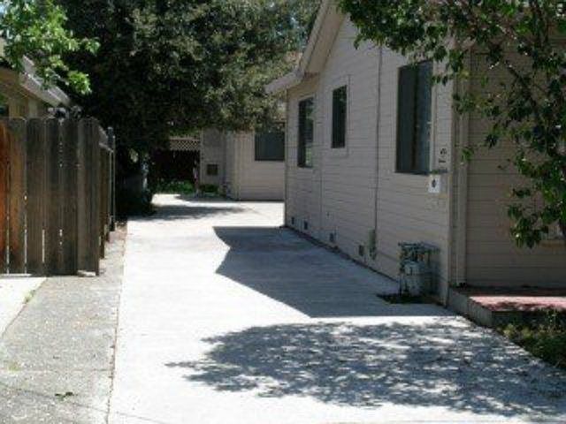 Driveway to Garages