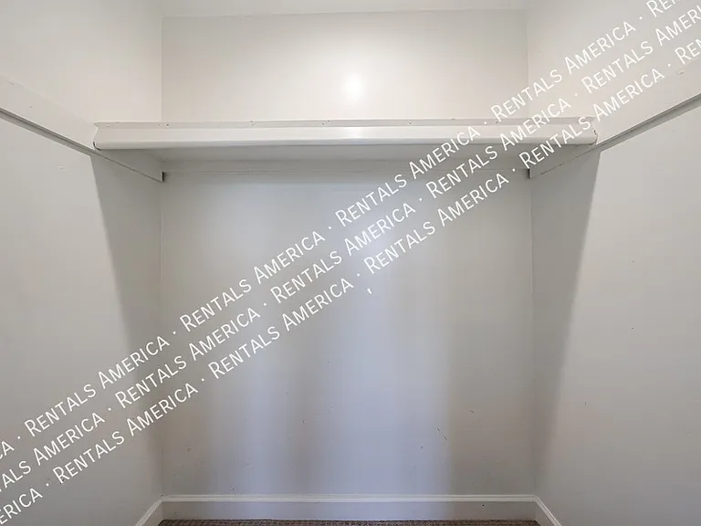 3213 S Albert Ave — Photo 6