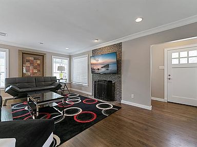 4306 Bluffview Blvd, Dallas, TX 75209 | Zillow