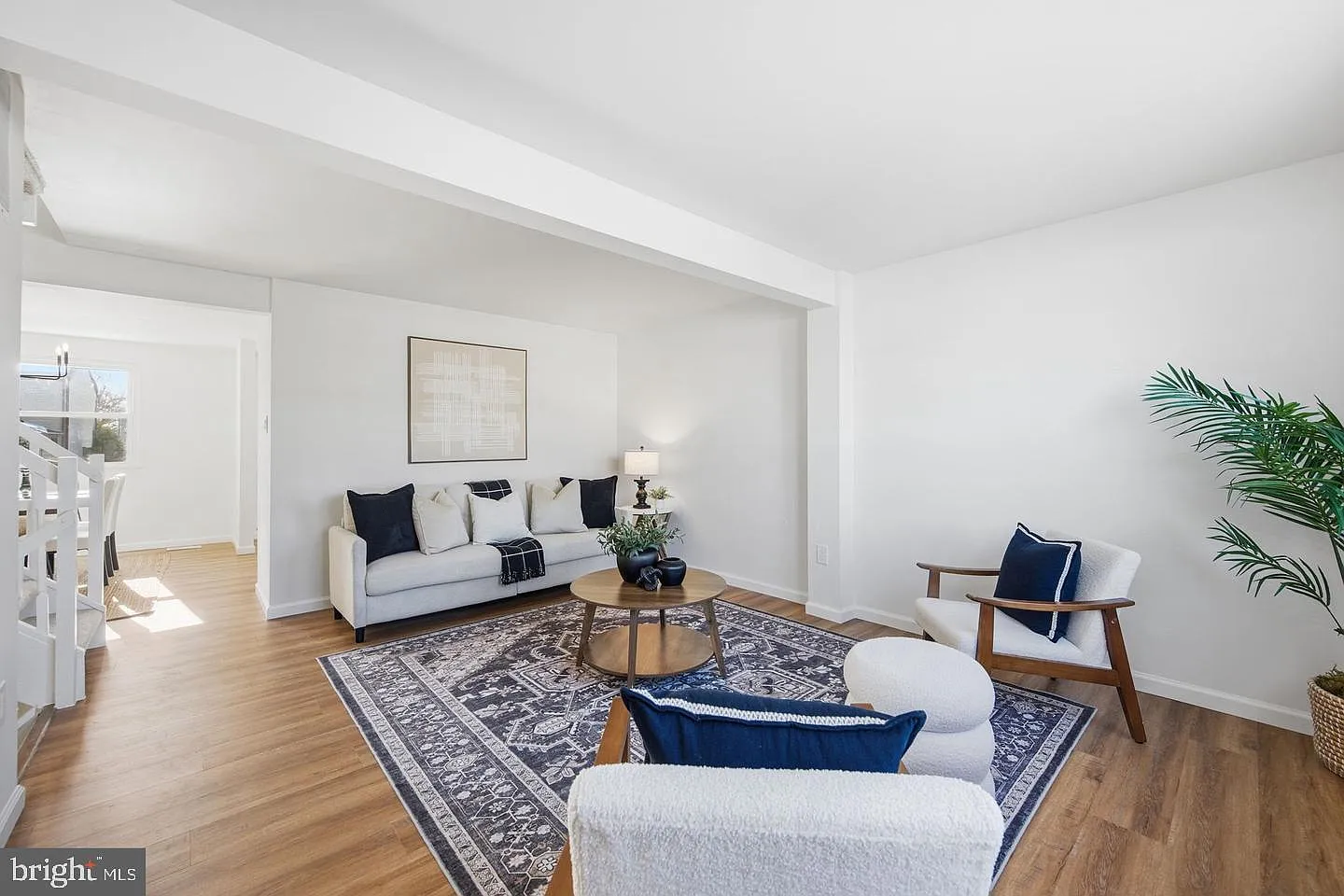 3 bed, 3.0 bath, 1620 sqft, $2,800 — Photo 2