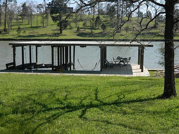 2nd image of 555 Caney Creek Dr