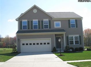 9851 Bentley Dr, North Royalton, OH 44133