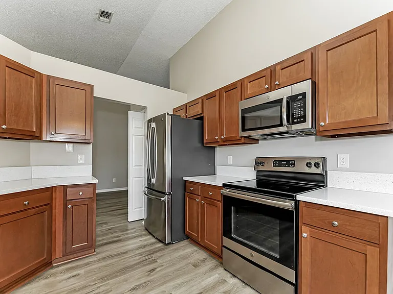 7749 Pikes Peak Dr — Photo 8