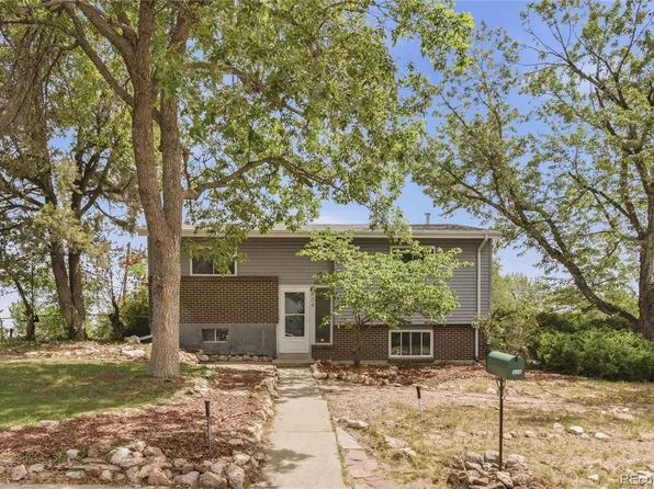 804 S Queen Way, Lakewood, CO 80226