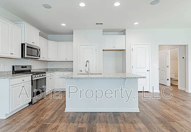 409 Wards Creek Way — Photo 9