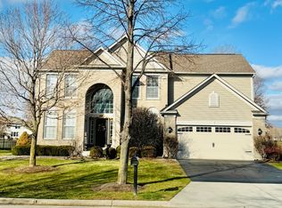 3980 Georgetown Cir, Algonquin, IL 60102