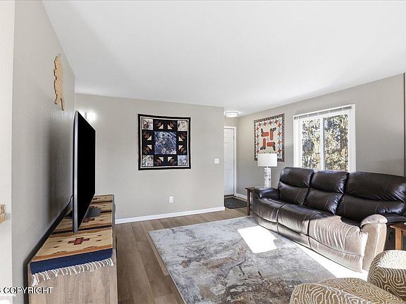 5th image of 3041 E 42nd Ave APT 505