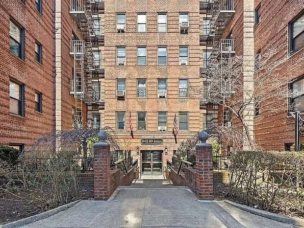 99-63 66th Avenue image 12 of 13