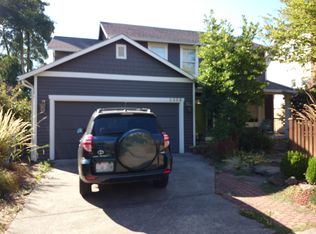 2359 30th Ave S, Seattle, WA 98144