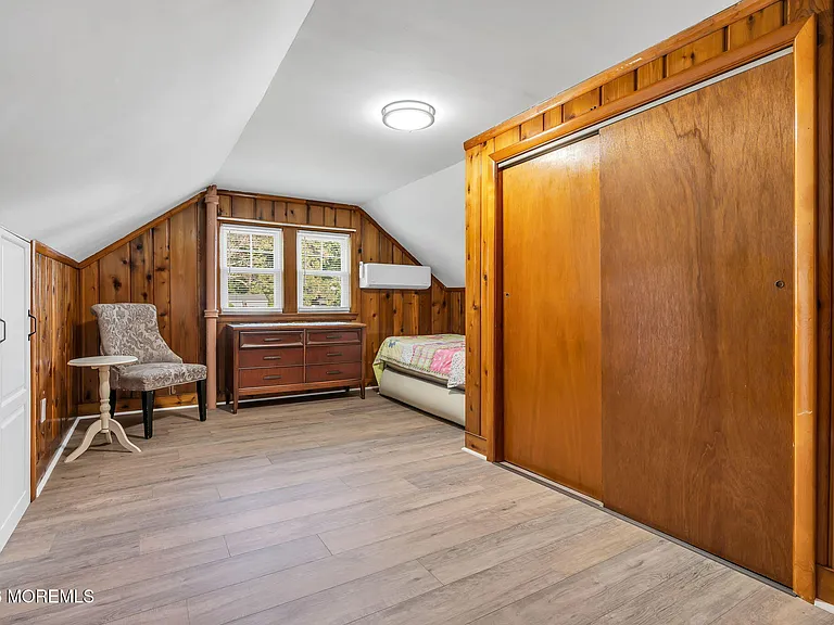37 Highland Ave — Photo 35