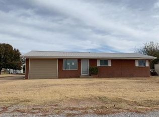 140 N Western, Dill City, OK 73641