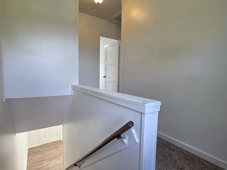 1206 Putnam St — Photo 10