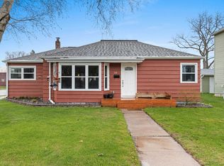 118 Jones Ave, Oconto, WI 54153