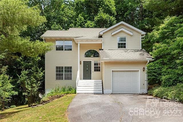 1st image of 13 Tarragon Pl