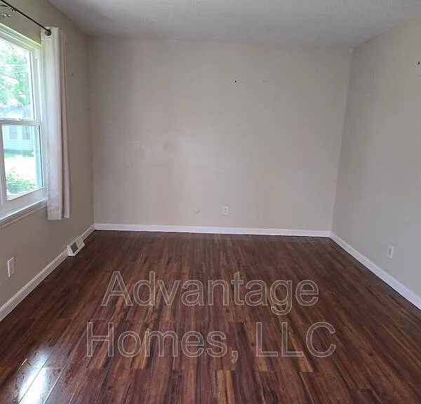 3212 N 68th St #KS 66109 — Photo 24