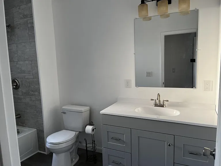 424 N Frankfort Ave — Photo 5
