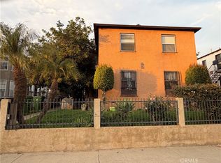 1925 1/2 W 35th Pl, Los Angeles, CA 90018