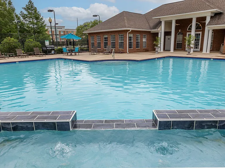 Highland Pointe — Photo 14
