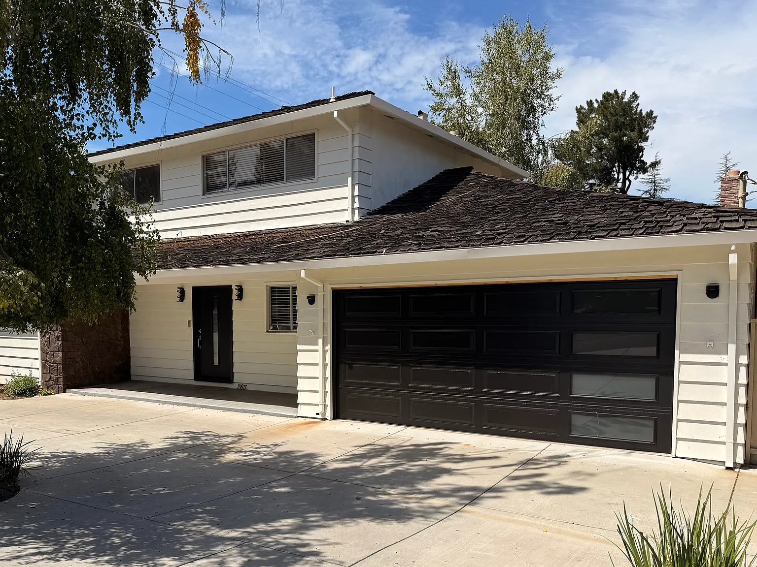 265 Mount Hamilton Avenue — Photo 1