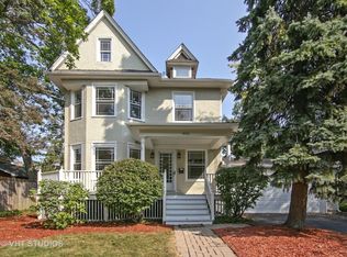 905 Elm St, Winnetka, IL 60093