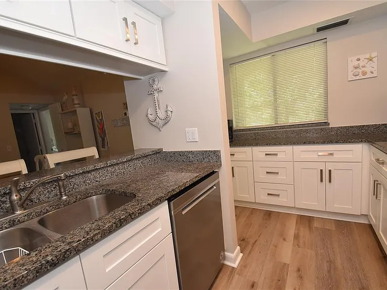1720 Glenhouse Dr #GL427 — Photo 4