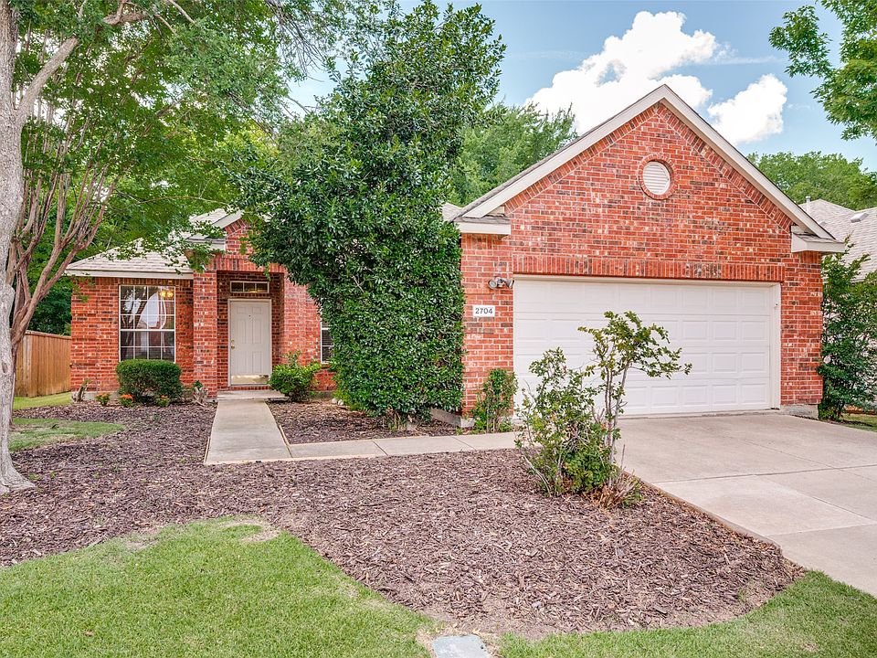 1st image of 2704 Cypress Point Dr