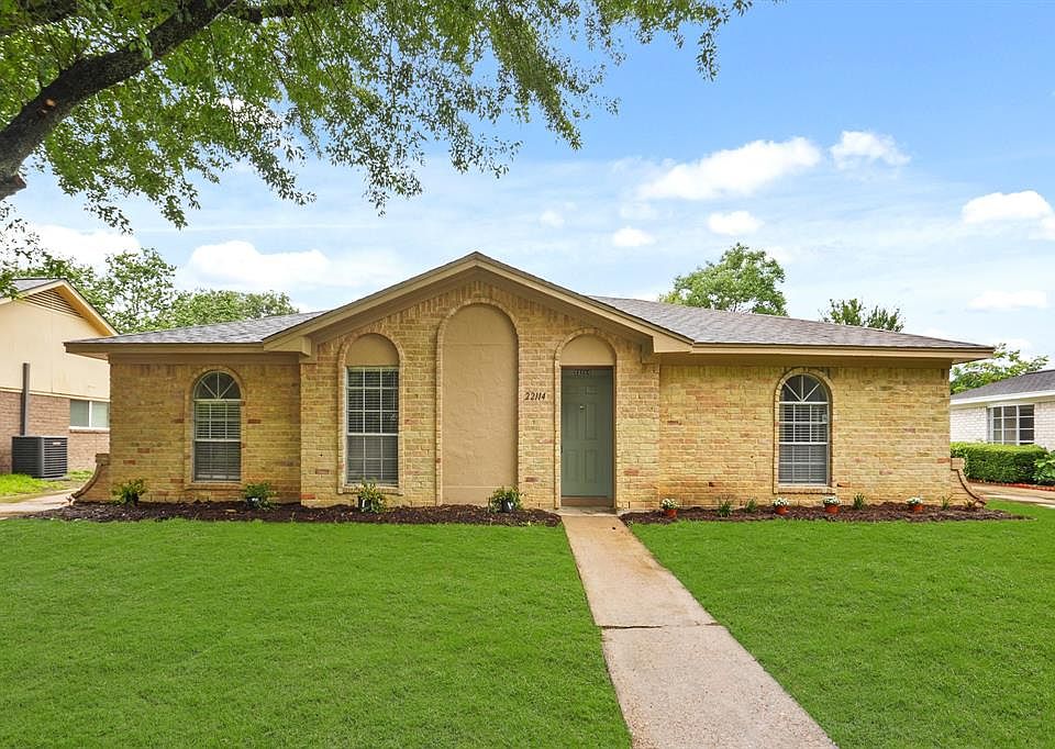 1st image of 22114 Merrymount Drive