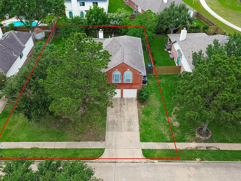 2910 Barton Meadow Ln — Photo 44