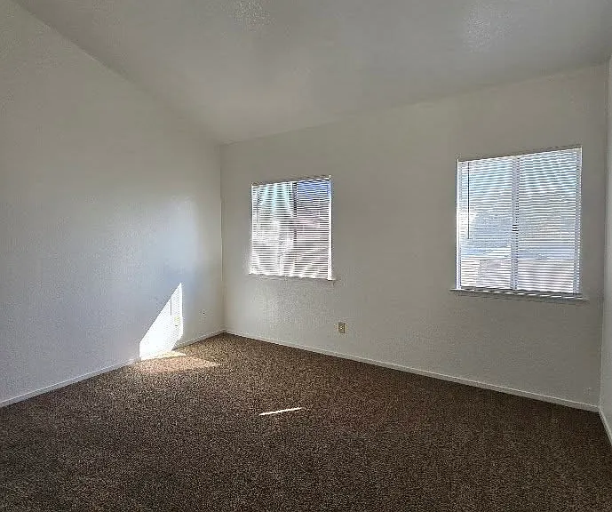 3318 W Shields Ave #201 — Photo 7