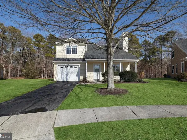 25 Beechwood Ct, Barnegat, NJ 08005