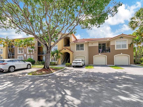 4th image of 15155 Michelangelo Boulevard #106