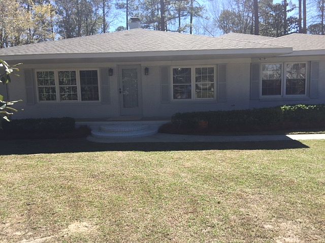 1st image of 114 Holly Dr